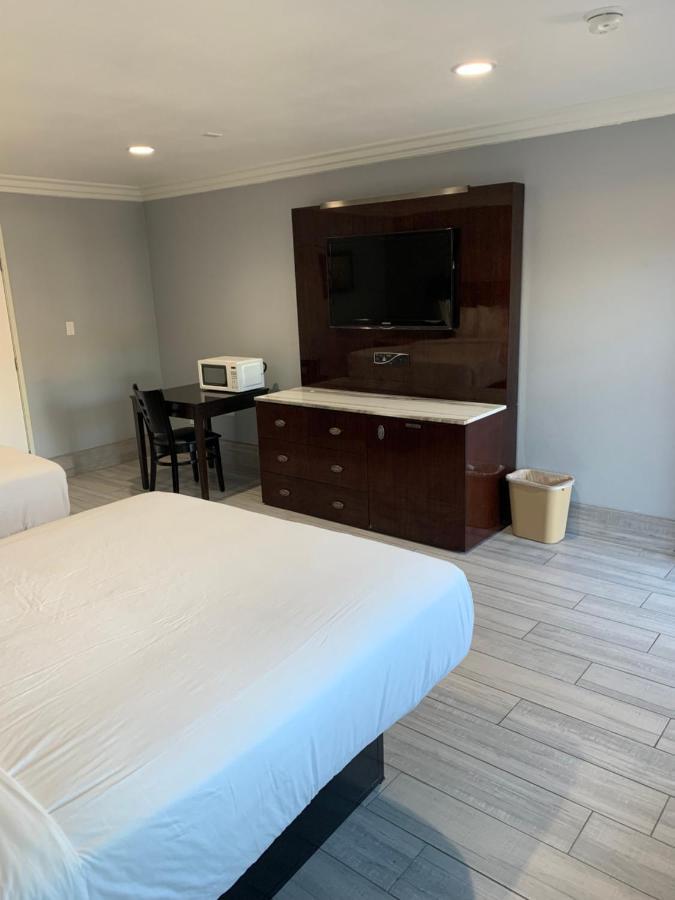Willow Tree Inn & Suites Los Angeles Dış mekan fotoğraf